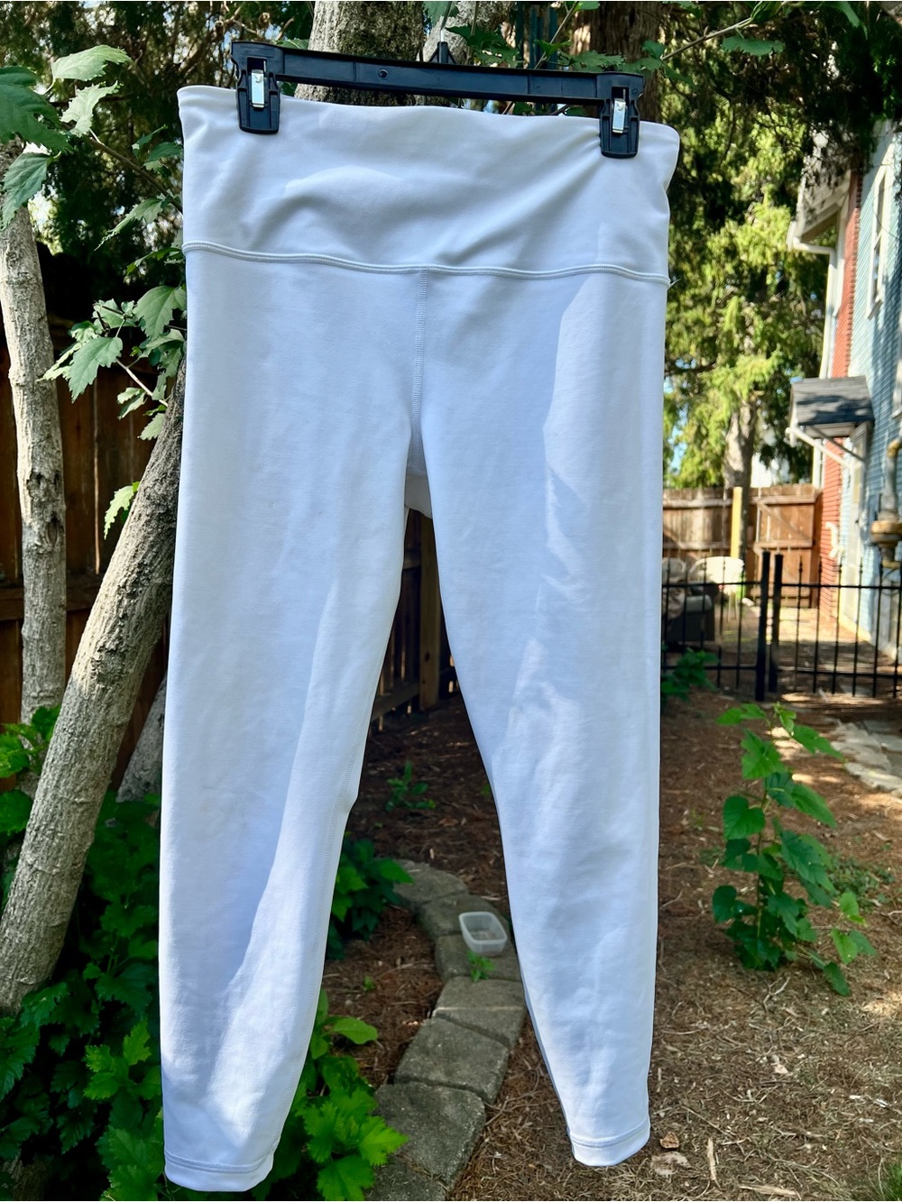 Athleta Elation Ultra High Rise Capri 7/8 Crop Ankle Tight Legging Cream M
